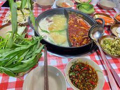 -赵美丽·重庆社区火锅·直营店(火车东站·中豪国际店)