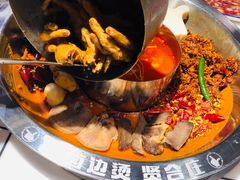 -贤合庄卤味火锅(时代广场店)