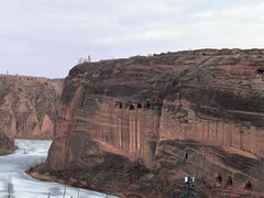 -波浪谷