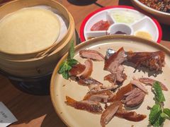 -青年公社烤鸭(熙悦天街店)
