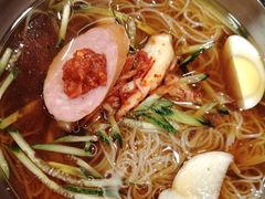 -啊美丽炭火烤肉(滑翔一店)
