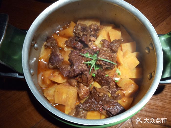 楼兰新疆主题餐厅(日月光中心广场店)草原压锅红薯牛肉图片 - 第2013