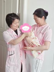 -童谣里医疗级月子中心(独栋湖景店)