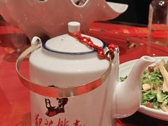 -鱼满舱·鲜活海鲜·正宗鲁菜