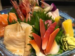 -樱町三味日本料理(城乡世纪广场店)