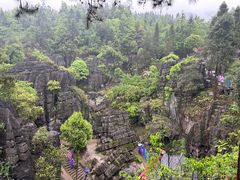 -梭布垭石林景区