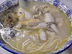 -明呈黄鱼面馆(斜土路店)