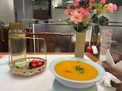 -假装苏杭·迎春花与梅(陆家嘴中心店)