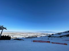 -丝绸之路山地度假区滑雪场