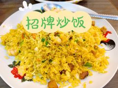 -新记美食(关闸店)