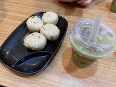 -大食代美食广场(上海中心店)