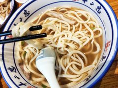 十二忠招牌牛肉手拉面-十二忠手拉面(燎原街店)