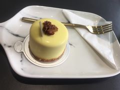 -UNI UNI(环亚凯瑟琳店)