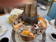 -一口猪海鲜浑锅·东北家常菜