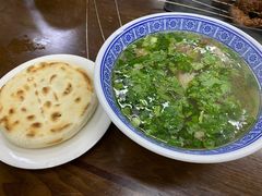 -崇德楼水盆牛羊肉泡馍馆(文艺路店)