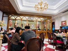 -秘密旅行Bonjour(黑金冠 江南西店)