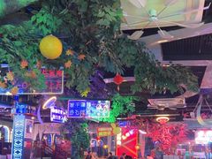 -路边边地标烧烤·川菜·小龙虾·音乐酒馆(良乡长虹店)