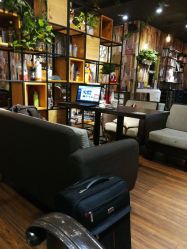 -藤野造型·专业烫染店