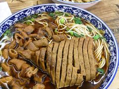 -九八五面馆(欧洲城店)