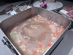 -左庭右院鲜牛肉火锅黑金店(陆家嘴中心店)
