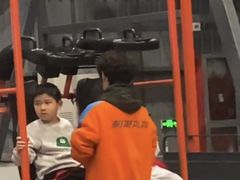 -极限PLAY运动娱乐新世界·团建派对表演休闲馆·室内高空游乐园