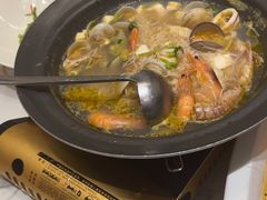 -新丁香海鲜酒店(银海商贸城店)