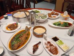 -梅利汴京烤鸭•开封豫菜地标店(晋安路店)