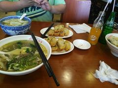 -小姜锅贴(凤凰街店)