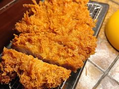 吉列黑豚-山杏yama-katsu·吉列炸物