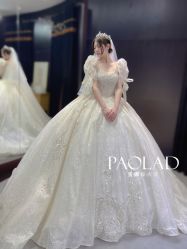 -南京宝娜嫁衣婚纱礼服馆(中央路店)