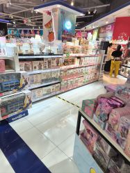 -玩具反斗城(万象汇店)