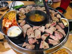 烤肉-江南猪肉商会无限续吃(弘大店)