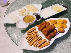奶食全套-巴音浩日娲·蒙餐(双林东路店)