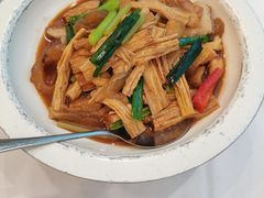 客家支竹炆牛孖筋-海宝酒家(中山四路店)