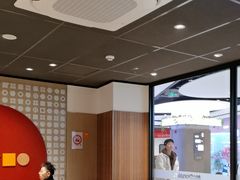 -麦当劳(百联西郊购物中心店)