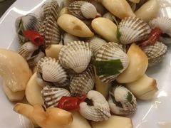 -胡须佬鸡煲四季火锅店(石厦西村直营店)