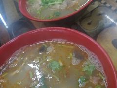 -春雨羊汤店(广开四马路总店)
