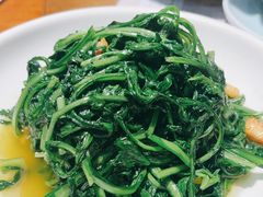 -黄泥岗·地道湖北菜(奥特莱斯店)