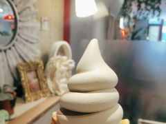 鲷鱼烧冰淇淋-高力乐面包咖啡厅(西塔店)