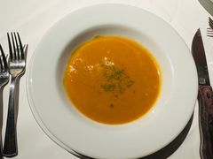 龙虾汤-茹丝葵经典牛排馆(上海外滩店)