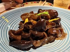 -雪熊精酿·哈尔滨烧烤酒馆(非遗大串店)