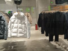 -迪桑特DESCENTE(北京三里屯BLANC店)