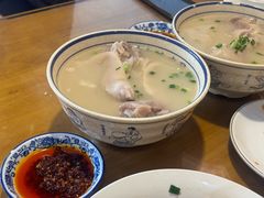 -易老妈蹄花.创于1935(总店)