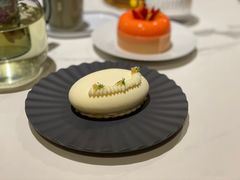 -潮一不贰·法式甜品·生日蛋糕·西式简餐(外滩店)