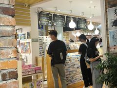 -猫的天空之城概念书店(景德镇陶溪川店)