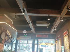 -巴卤社老火锅(财富店)