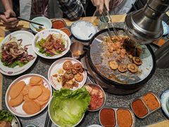 -酒拾烤肉(复地星光天地店)