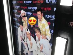 -PLAY HKPOP全息偶像演唱体验馆(威灵顿广场店)