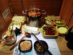 -独食火锅·半米屋台(直营总店)
