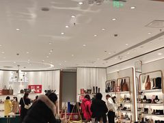-BeLLE 百丽(凯德闵行商业中心店)